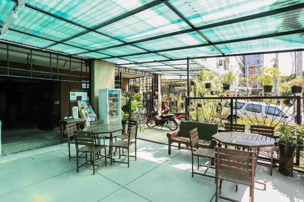Nakara Boutique Chiang Mai Hotel Kültér fotó